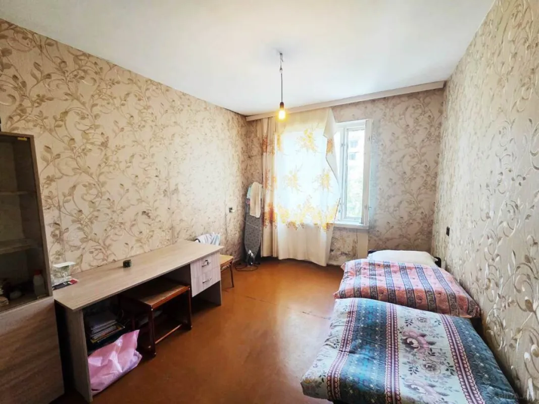 Satılır 5 otaqlı mənzil 127 m²