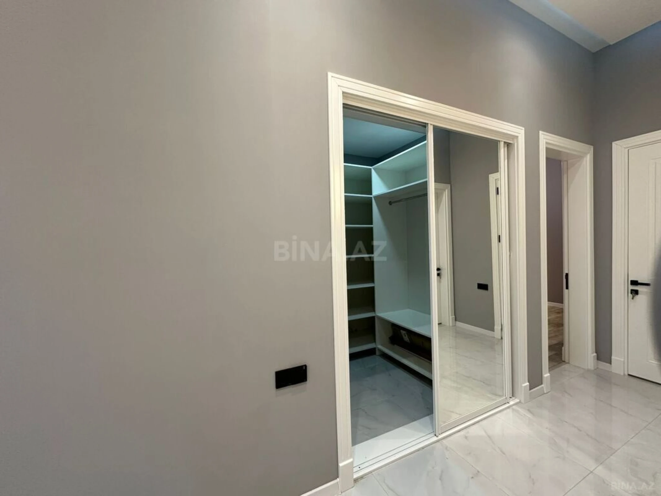 Satılır 4 otaqlı həyət evi 160 m²
