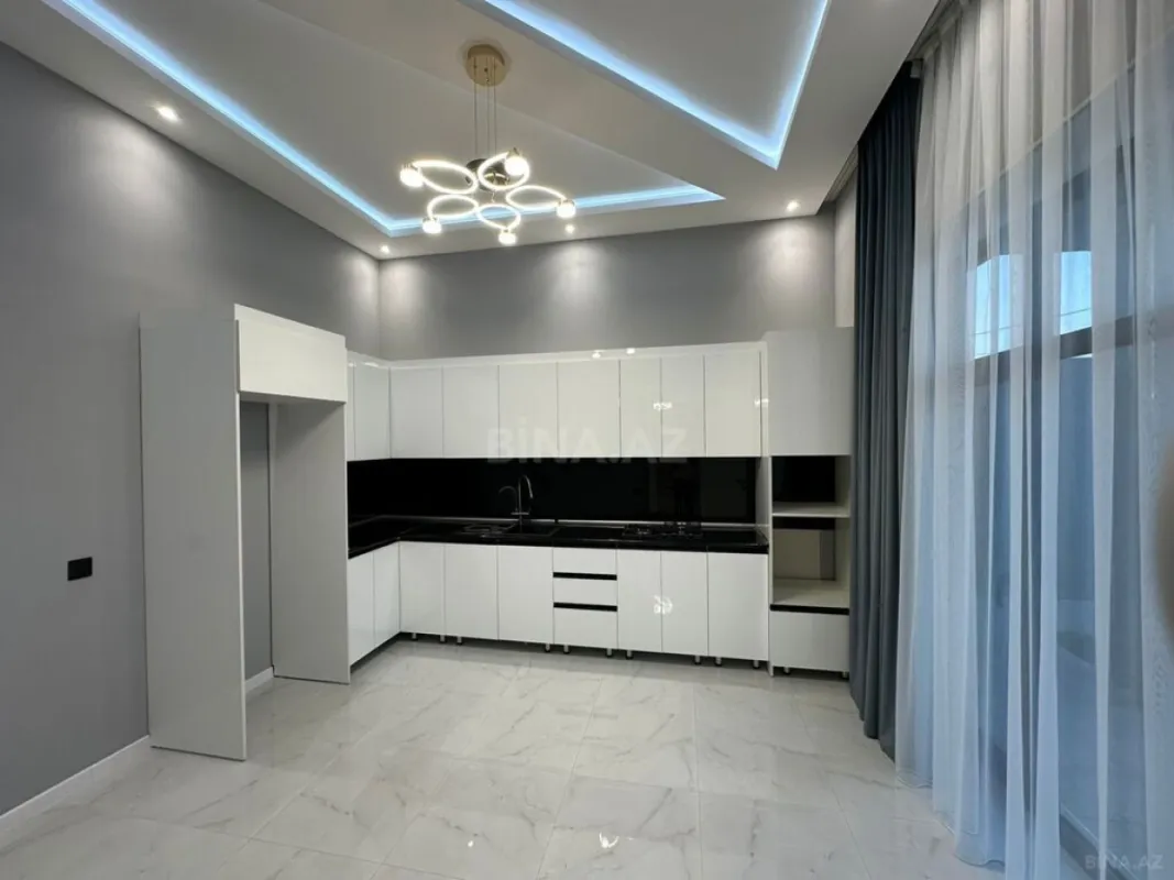 Satılır 4 otaqlı həyət evi 160 m²