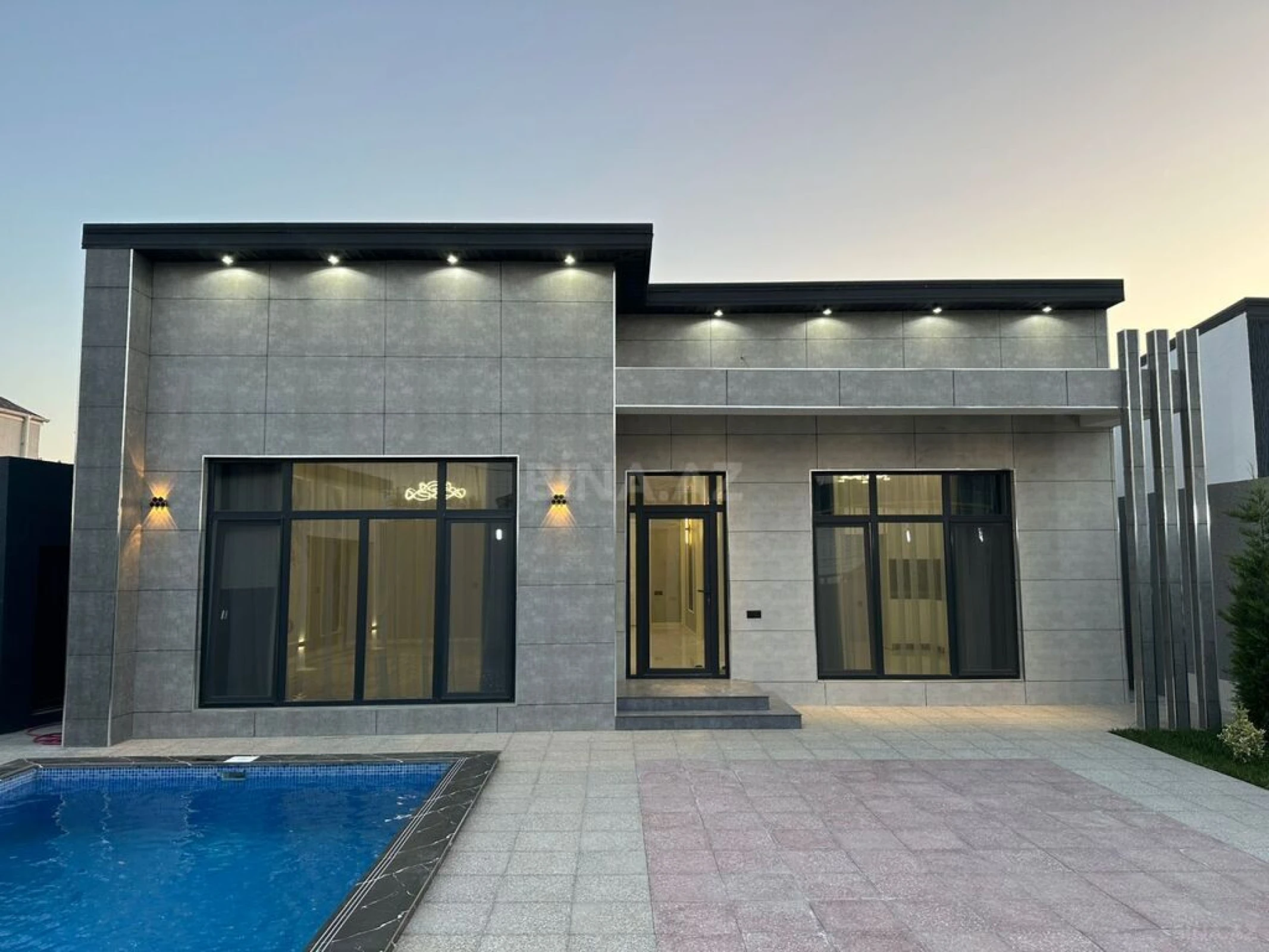 Satılır 4 otaqlı həyət evi 160 m²