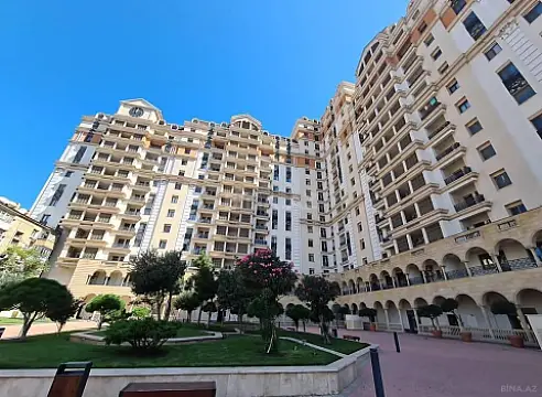Satılır 3 otaqlı mənzil 175 m² — Bakı, Nizami 3 otaq 175.00 m²