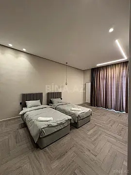 Satılır 3 otaqlı mənzil 158 m²
