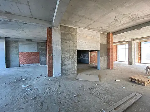 Satılır obyekt 350 m²