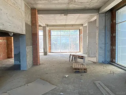 Satılır obyekt 350 m²