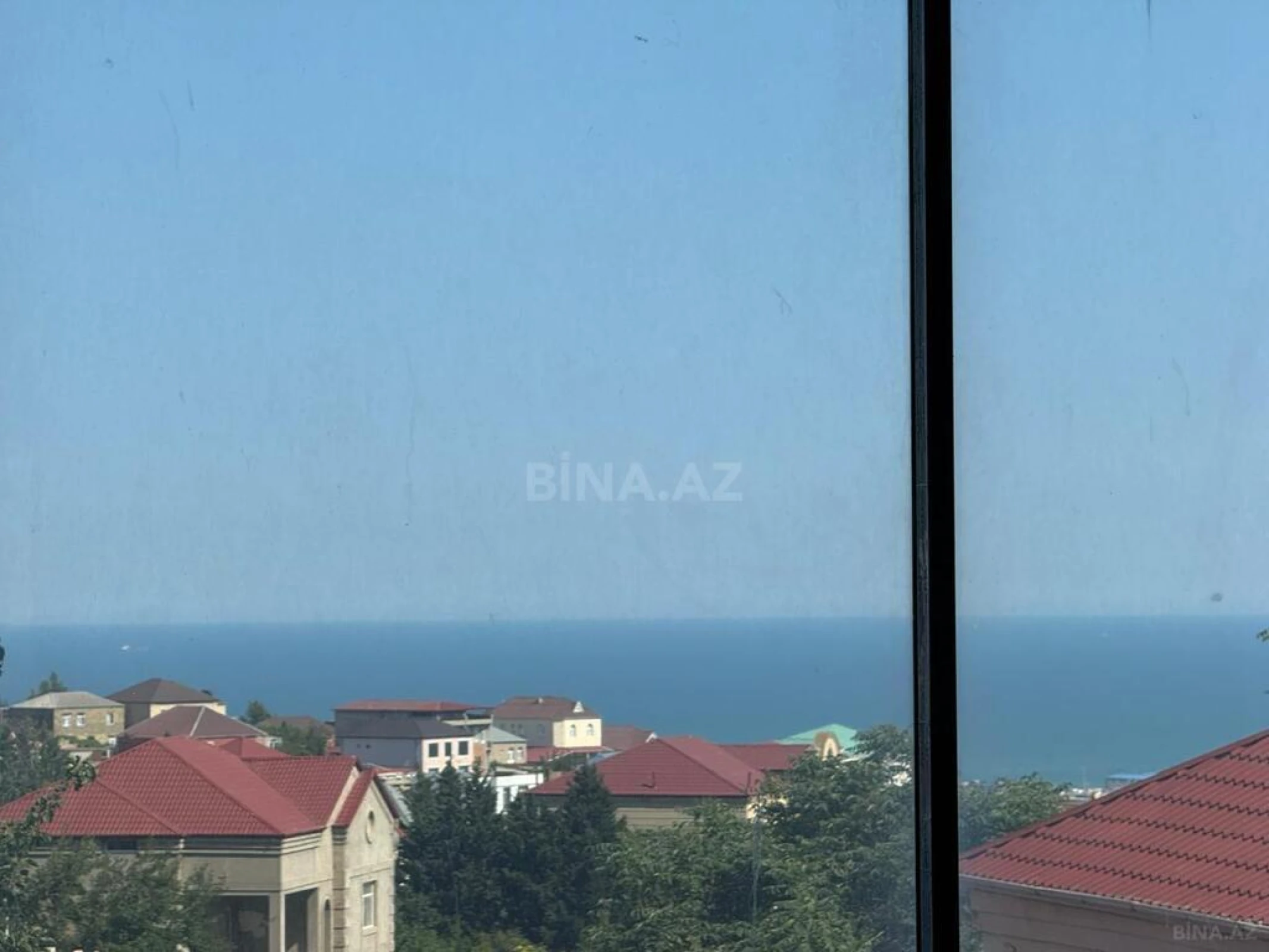 Satılır obyekt 350 m²