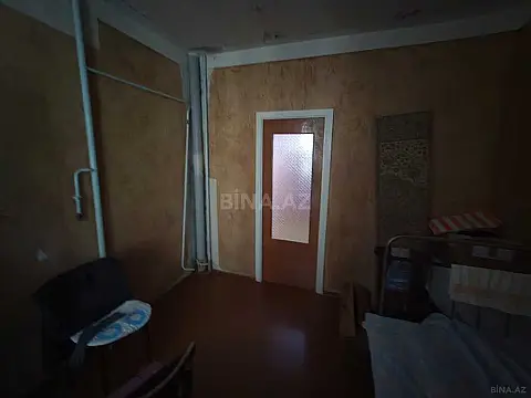 Satılır 5 otaqlı mənzil 130 m²