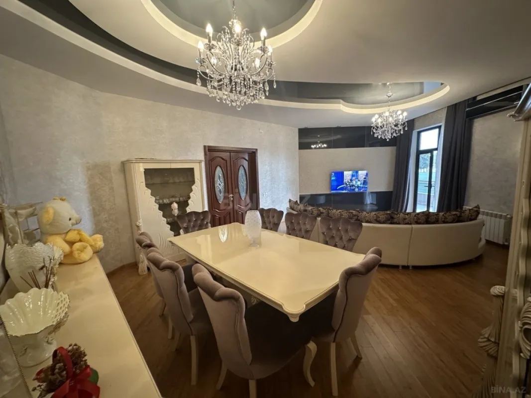 Satılır 3 otaqlı mənzil 150 m²