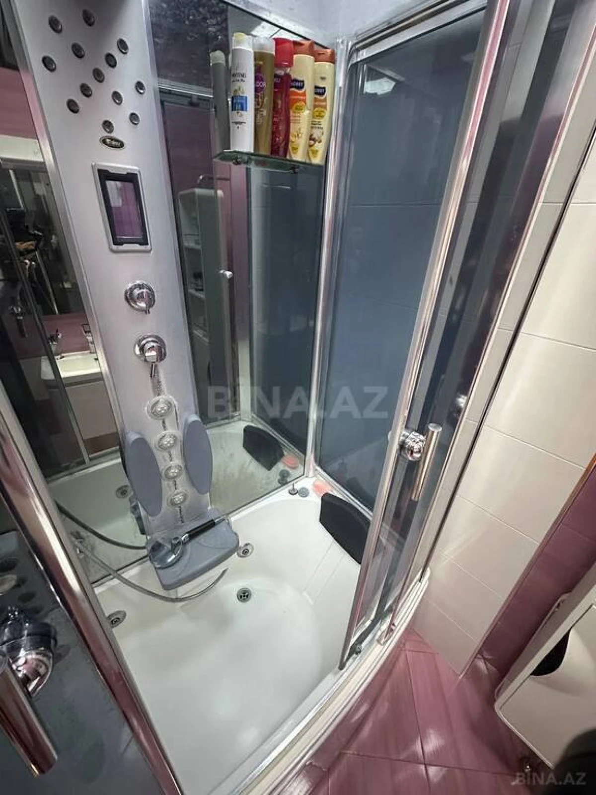 Satılır 3 otaqlı mənzil 150 m²