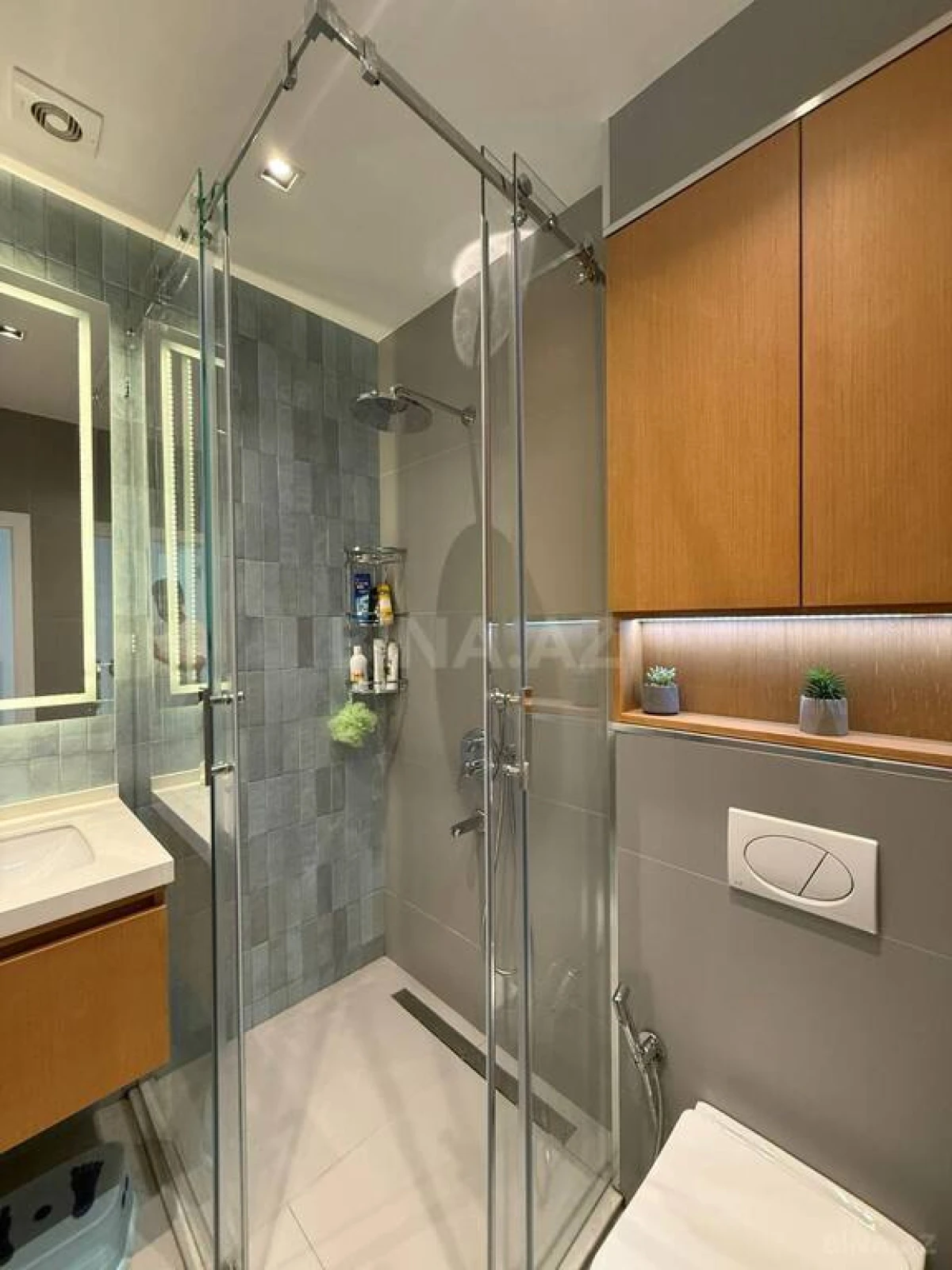 Satılır 1 otaqlı mənzil 58 m²