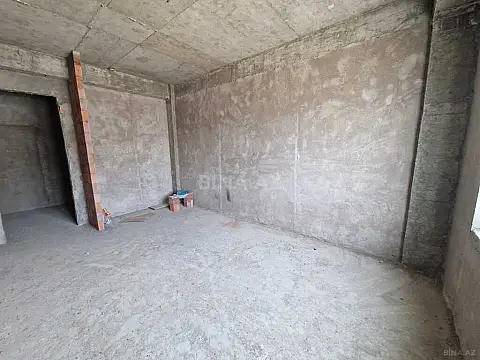 Satılır 4 otaqlı mənzil 166 m²