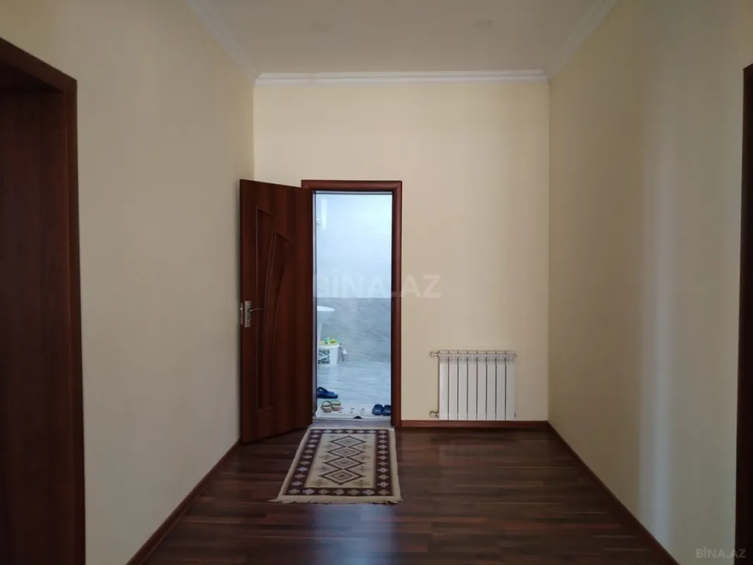 Satılır 5 otaqlı həyət evi 145 m²