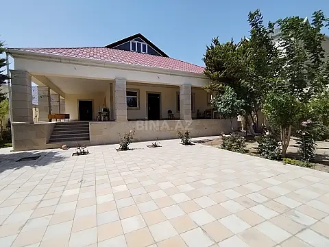 Satılır 5 otaqlı həyət evi 145 m²