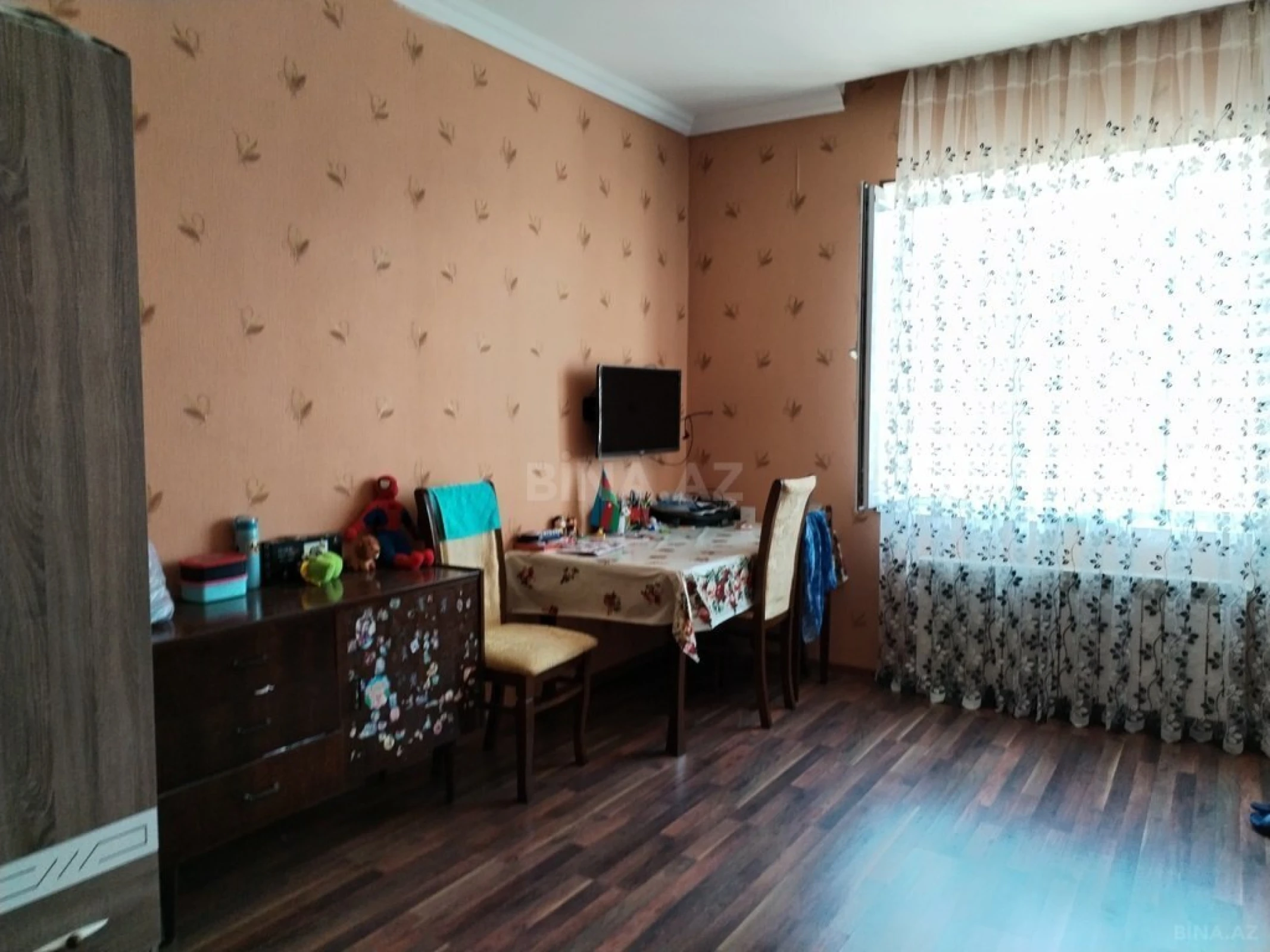 Satılır 5 otaqlı həyət evi 145 m²