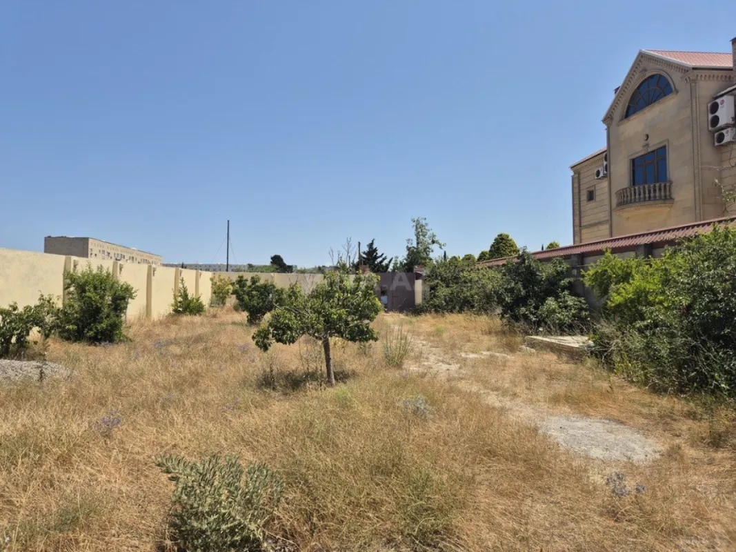 Satılır torpaq sahəsi 12 m²