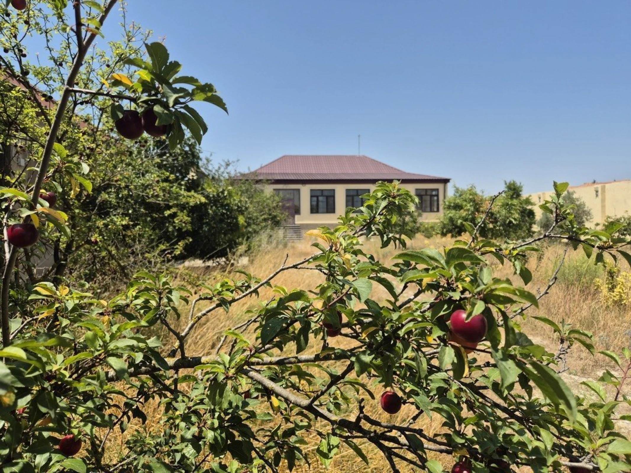 Satılır torpaq sahəsi 12 m²