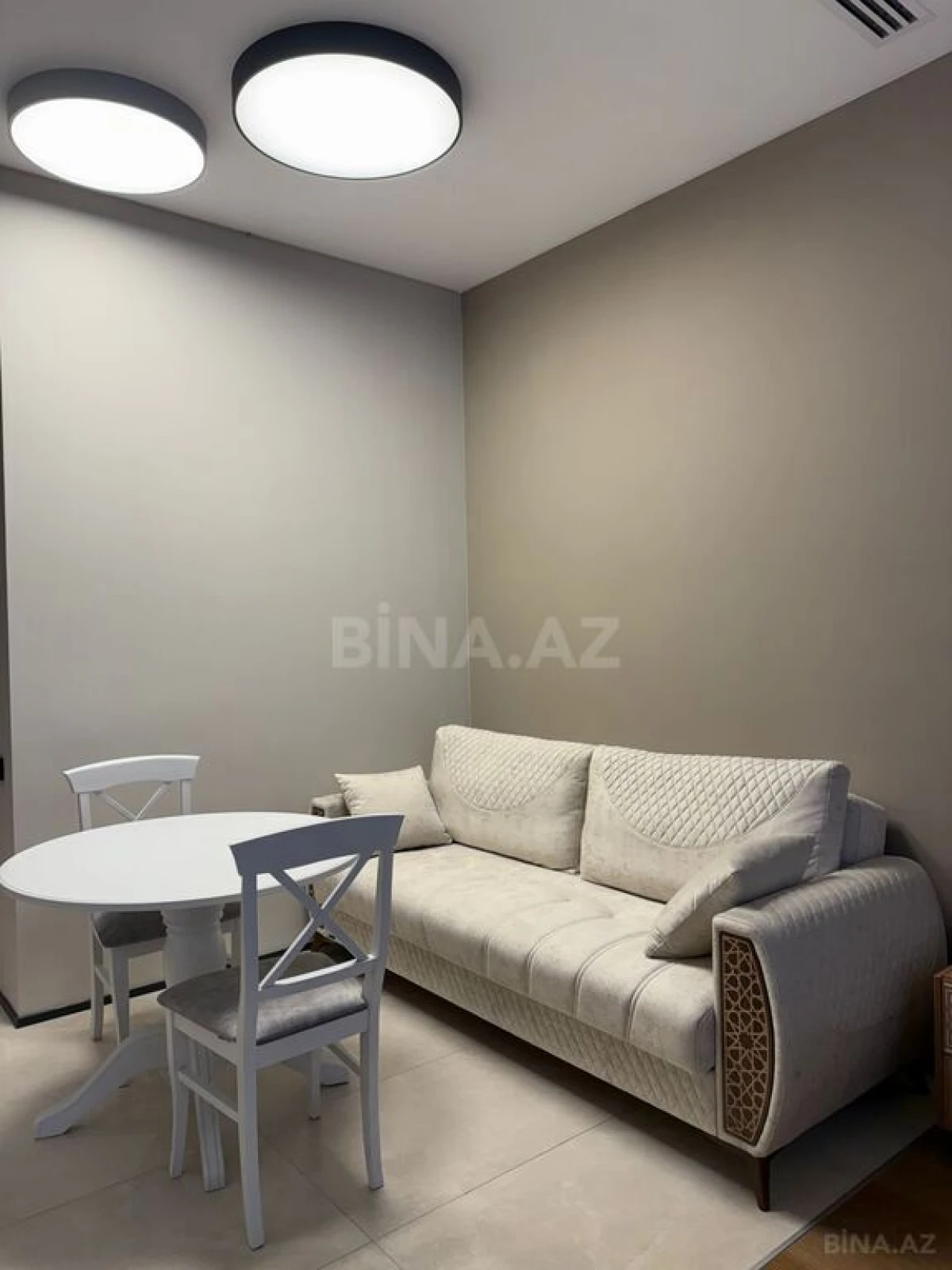 Kirayə verilir 1 otaqlı mənzil 46 m²