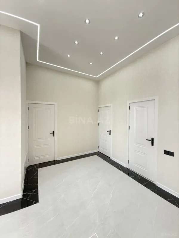 Satılır 4 otaqlı həyət evi 135 m²