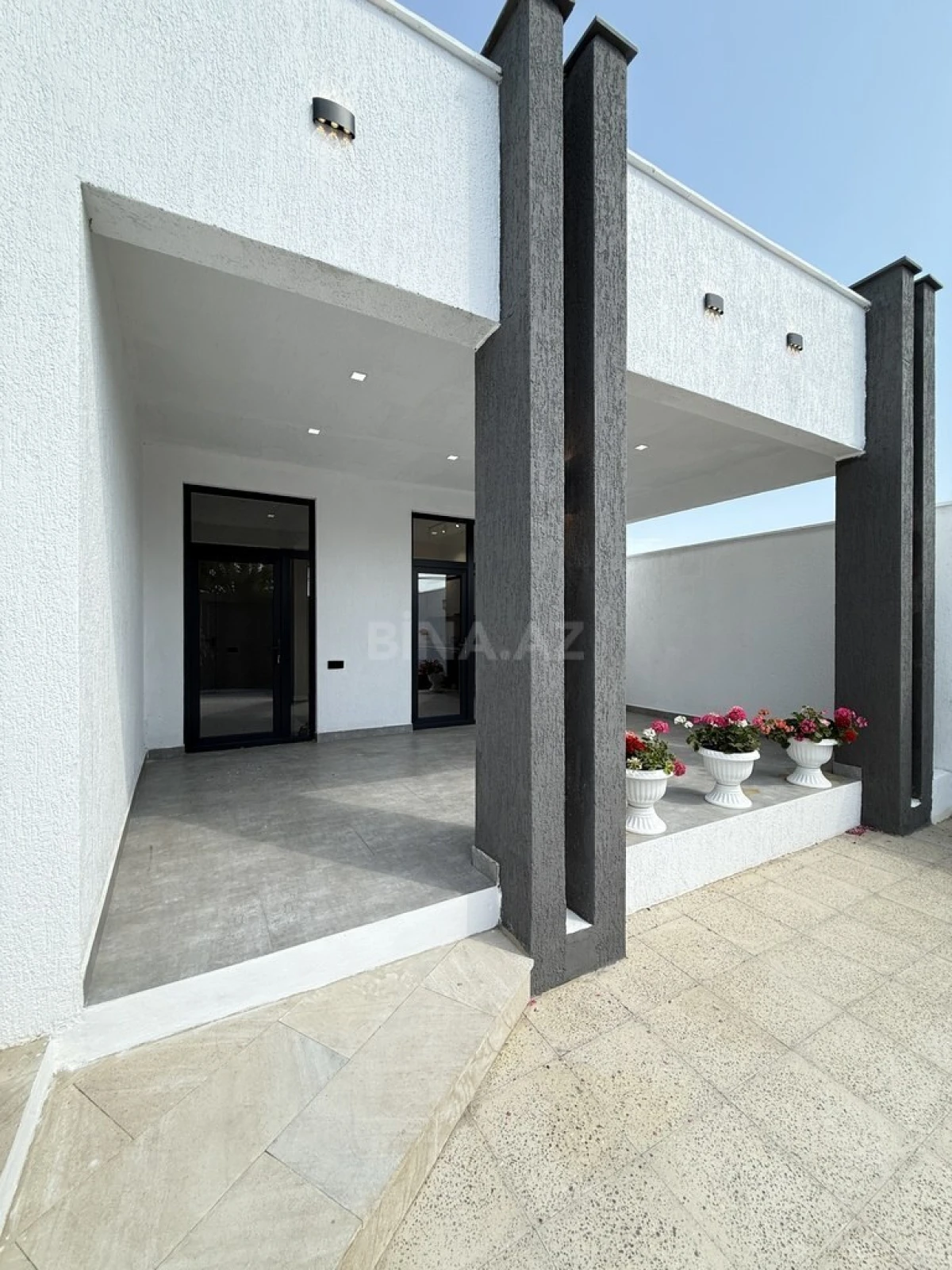 Satılır 4 otaqlı həyət evi 135 m²