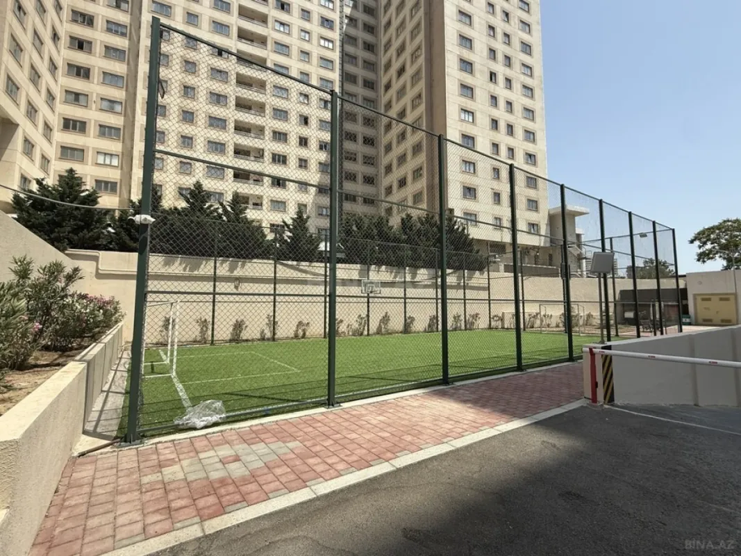 Satılır 2 otaqlı mənzil 75 m²