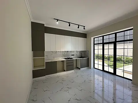 Satılır 4 otaqlı həyət evi 140 m²