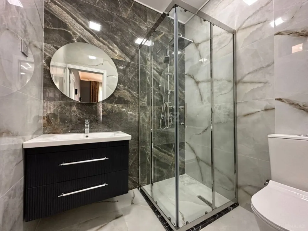 Satılır 4 otaqlı həyət evi 140 m²