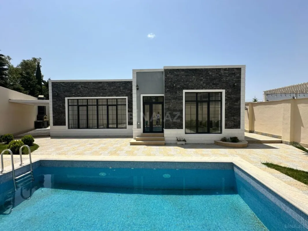 Satılır 4 otaqlı həyət evi 140 m²