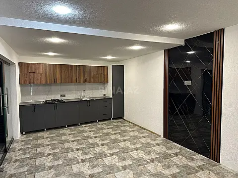 Satılır 4 otaqlı həyət evi 140 m²