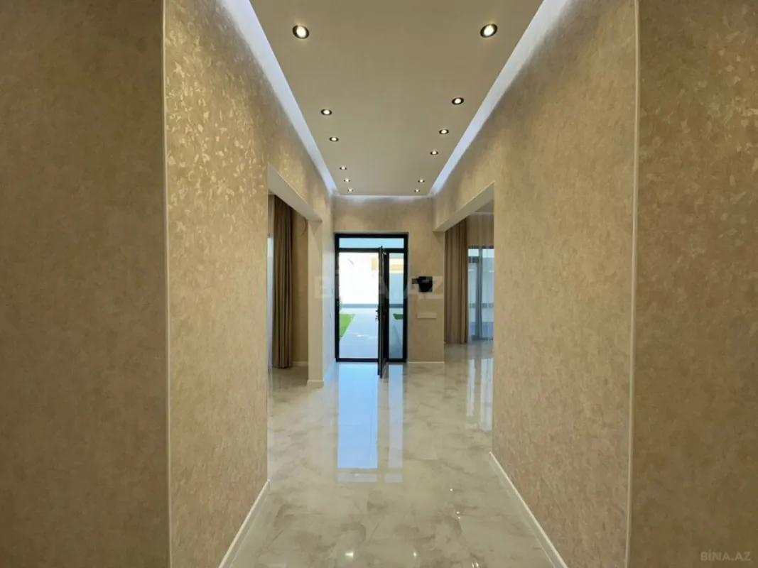 Satılır 4 otaqlı həyət evi 160 m²