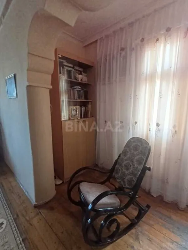 Satılır 4 otaqlı mənzil 85 m²