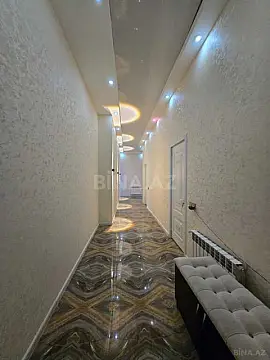 Satılır 4 otaqlı mənzil 165 m²