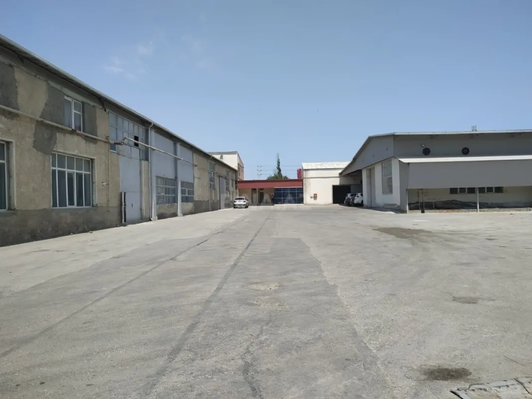 Kirayə verilir obyekt 1000 m²