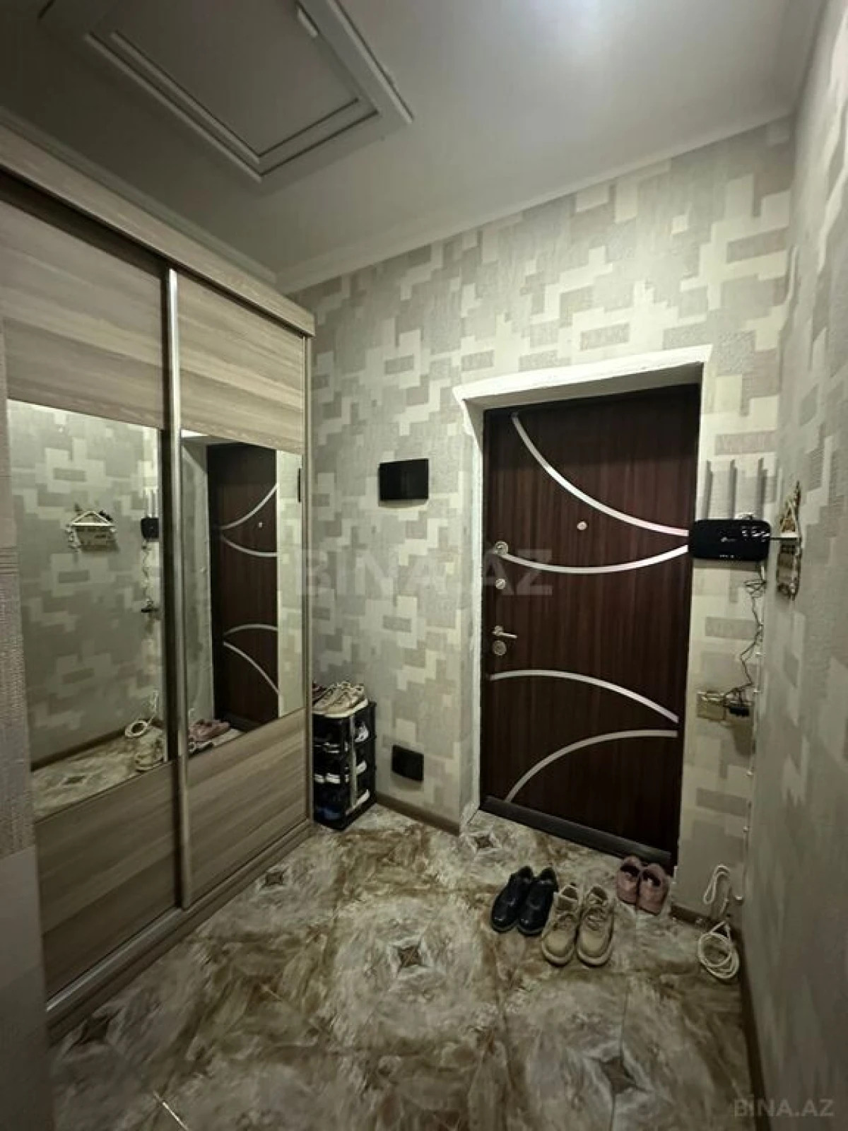 Satılır 3 otaqlı mənzil 75 m²