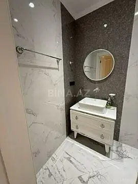 Kirayə verilir 2 otaqlı mənzil 80 m²