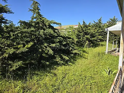 Satılır 4 otaqlı həyət evi 172 m²