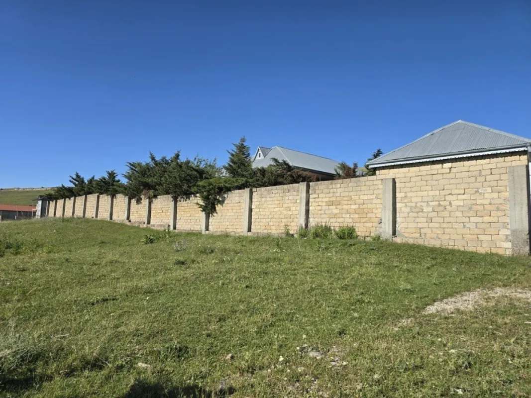 Satılır 4 otaqlı həyət evi 172 m²