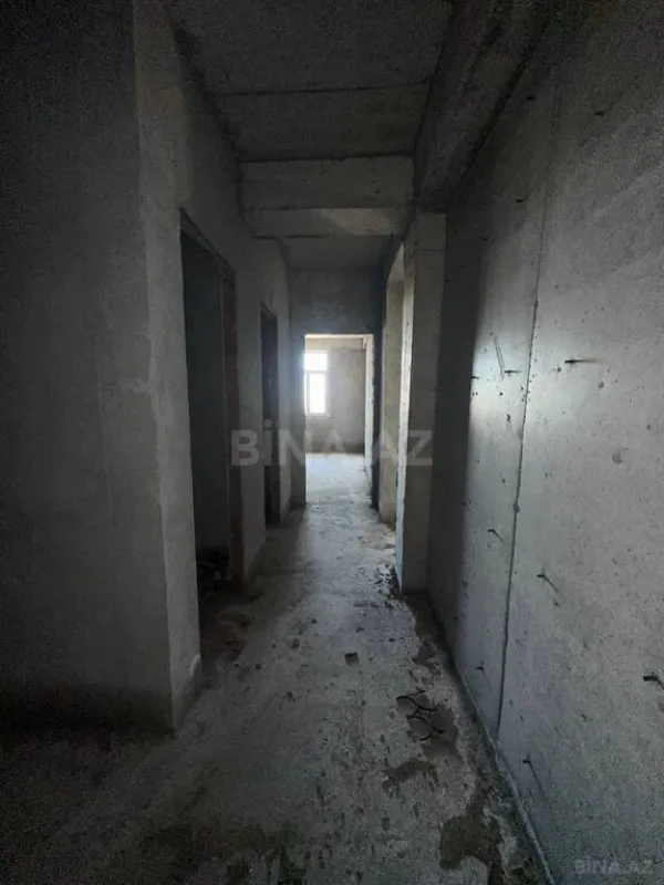 Satılır 2 otaqlı mənzil 82.1 m²