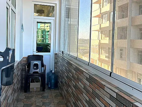 Satılır 3 otaqlı mənzil 156 m²