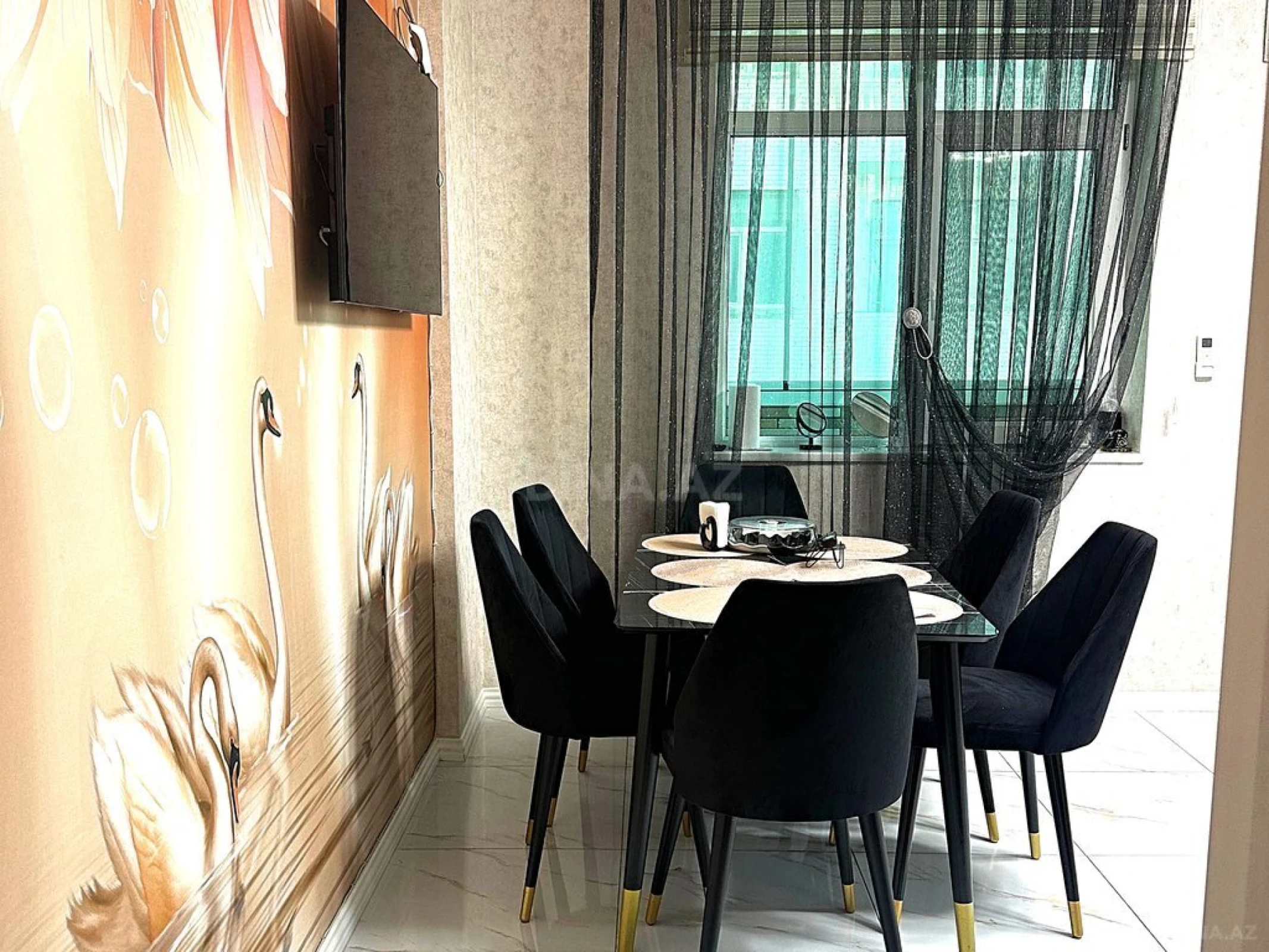 Satılır 3 otaqlı mənzil 156 m²
