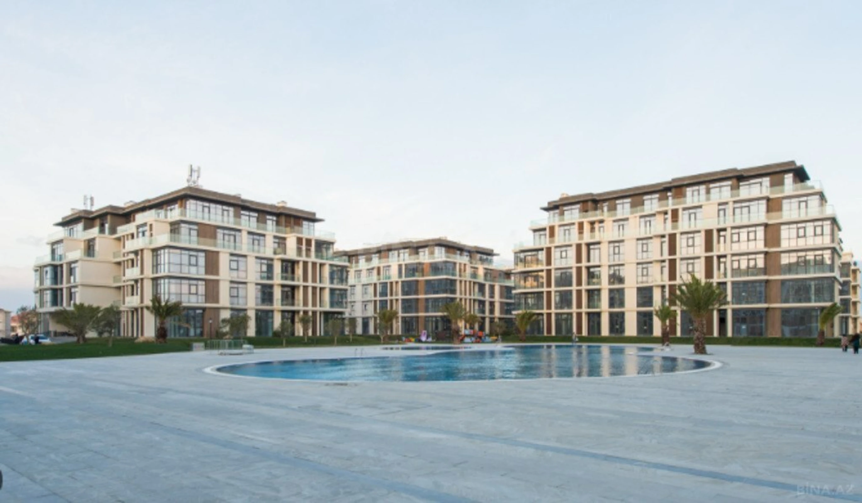 Kirayə verilir 2 otaqlı mənzil 75 m²