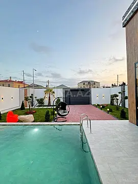 Satılır 5 otaqlı həyət evi 220 m²