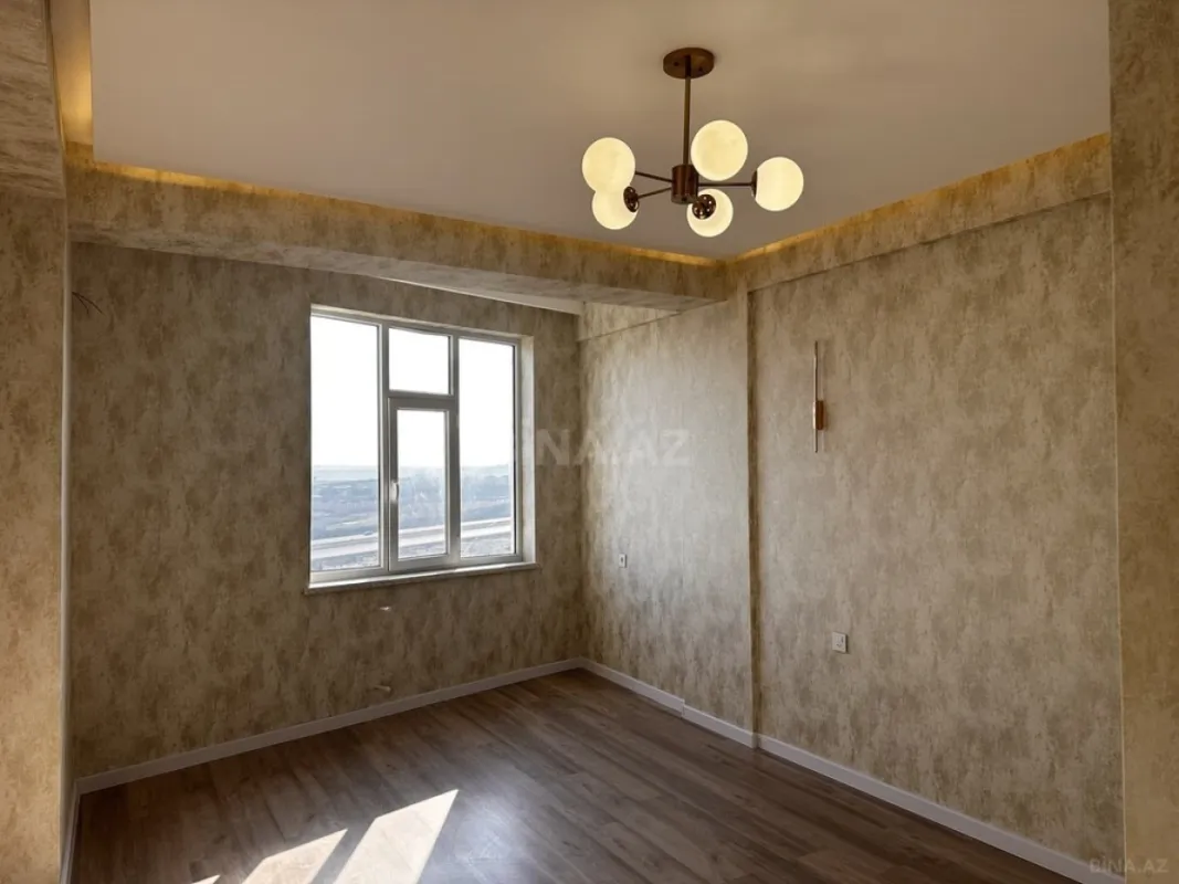 Satılır 3 otaqlı mənzil 84 m²