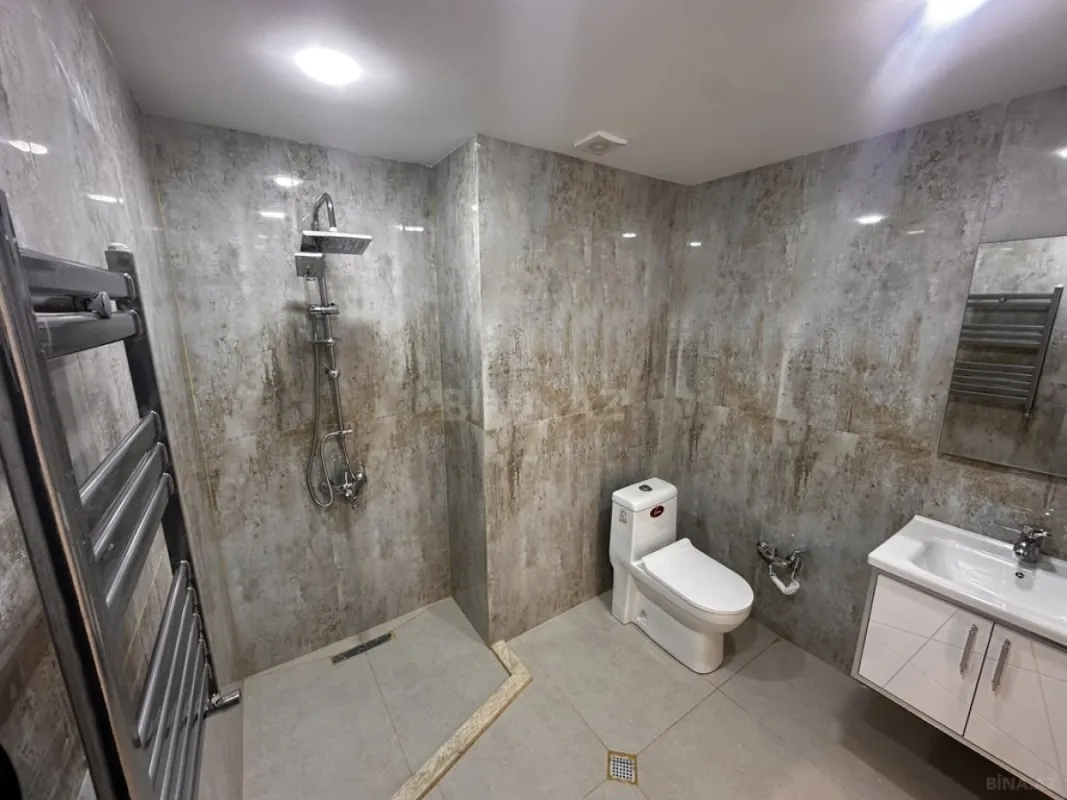 Satılır 3 otaqlı mənzil 84 m²