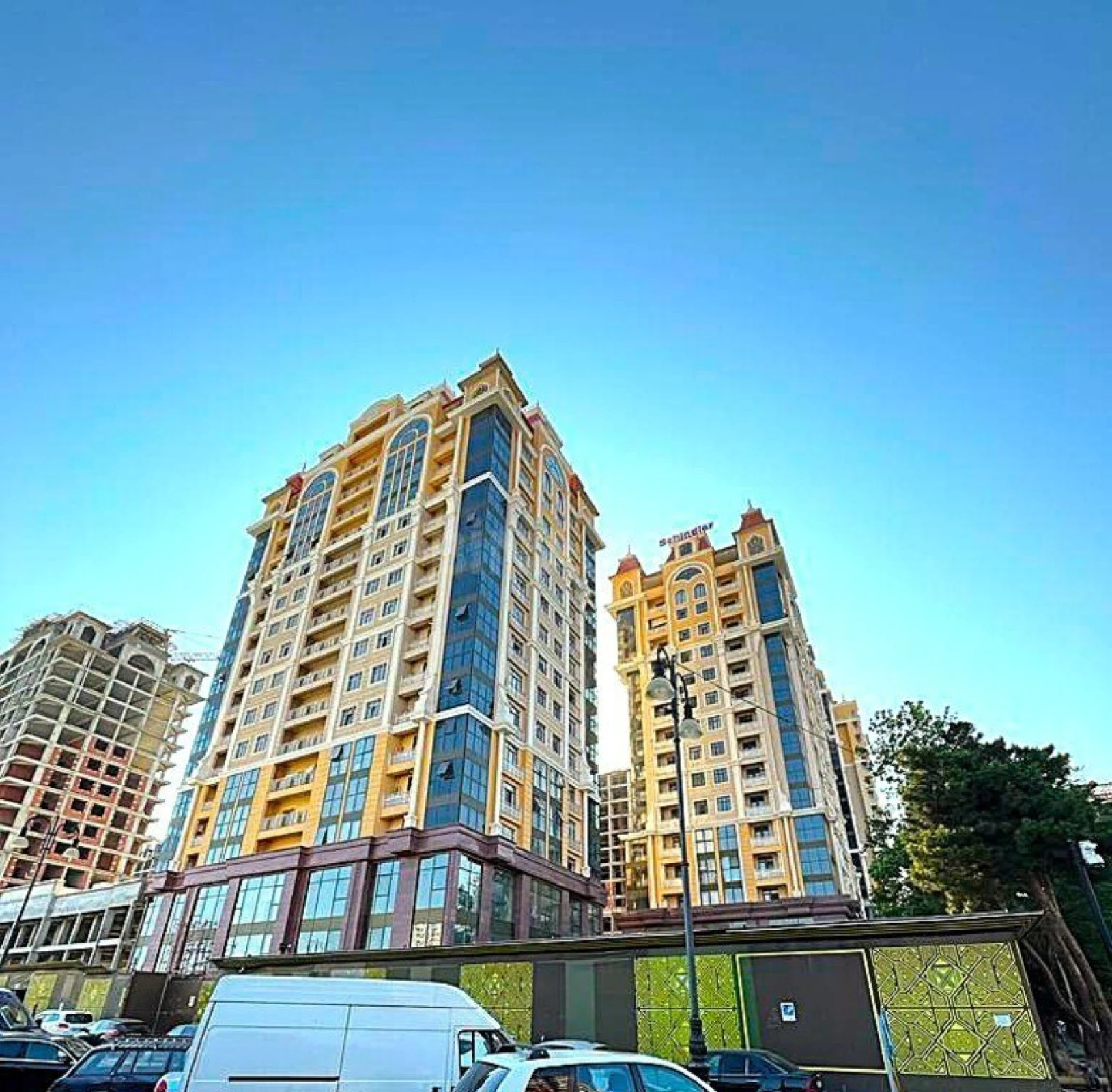 Satılır 3 otaqlı mənzil 112 m²