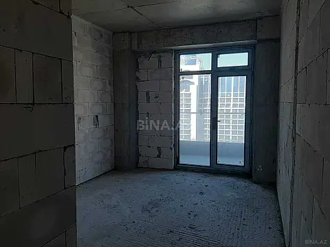 Satılır 3 otaqlı mənzil 112 m²