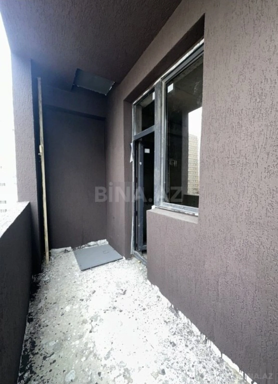 Satılır 2 otaqlı mənzil 75 m²
