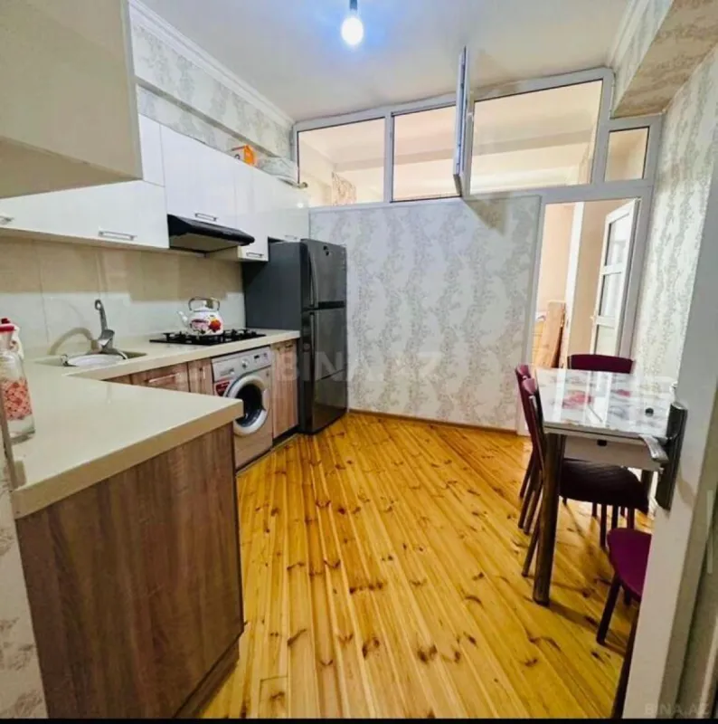 Satılır 3 otaqlı mənzil 103 m²