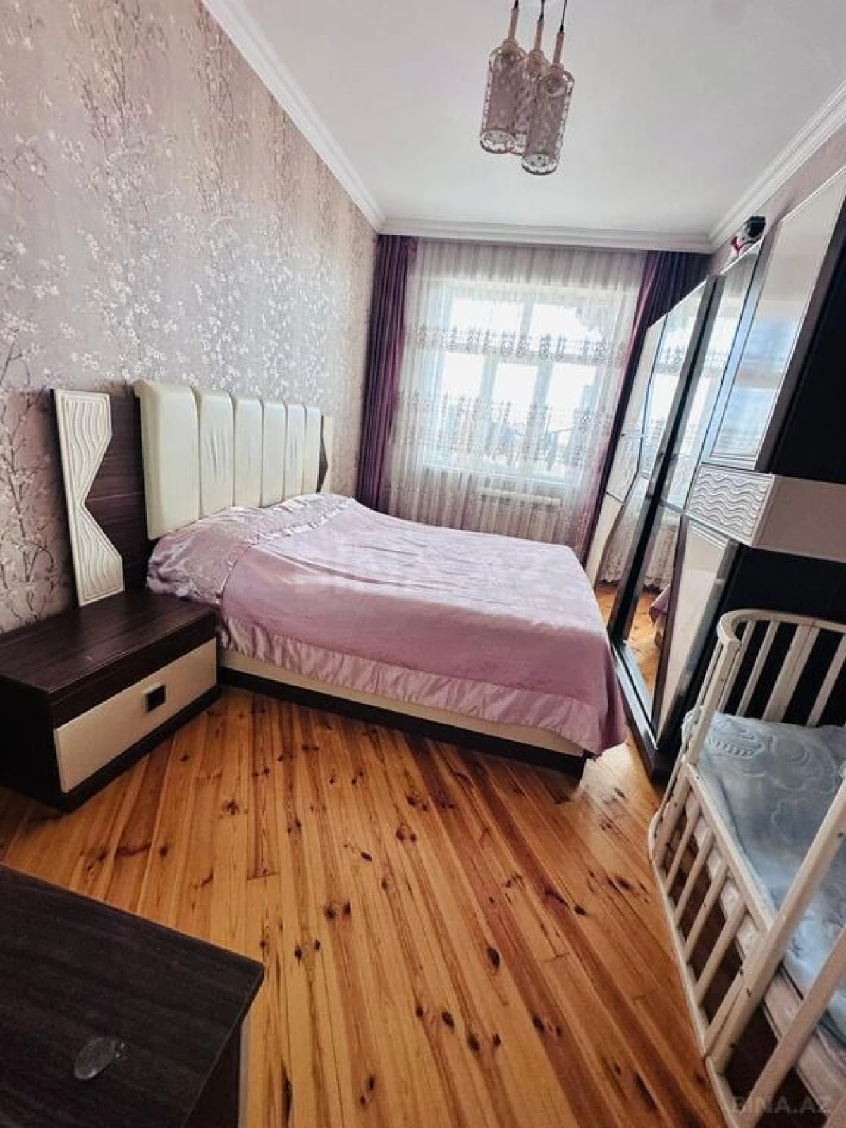 Satılır 3 otaqlı mənzil 103 m²