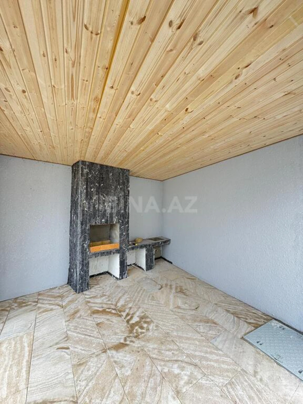 Satılır 4 otaqlı həyət evi 135 m²