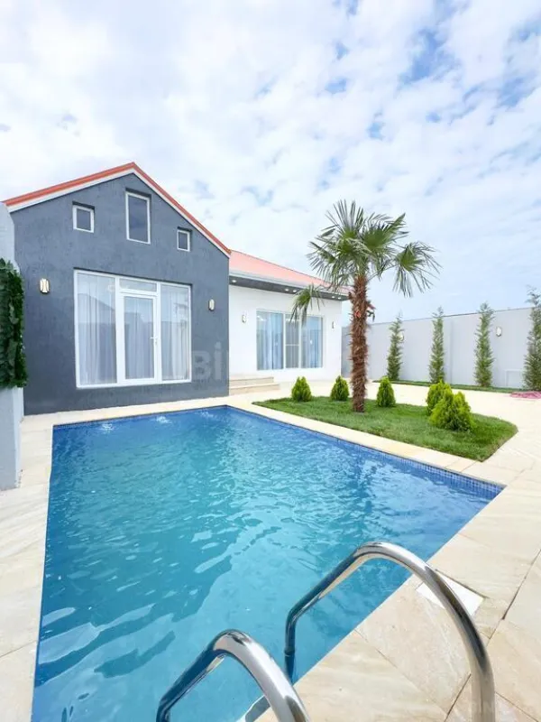 Satılır 4 otaqlı həyət evi 135 m²