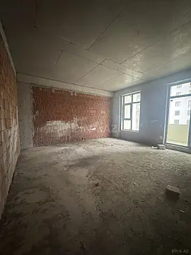 Satılır 3 otaqlı mənzil 142 m²